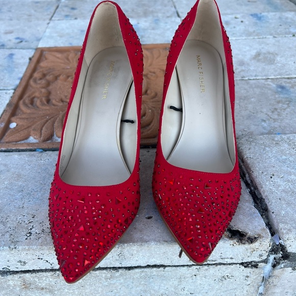 MARC FISHER Darrena Jeweled Velvet Red Heels 8.5 - Picture 11 of 14